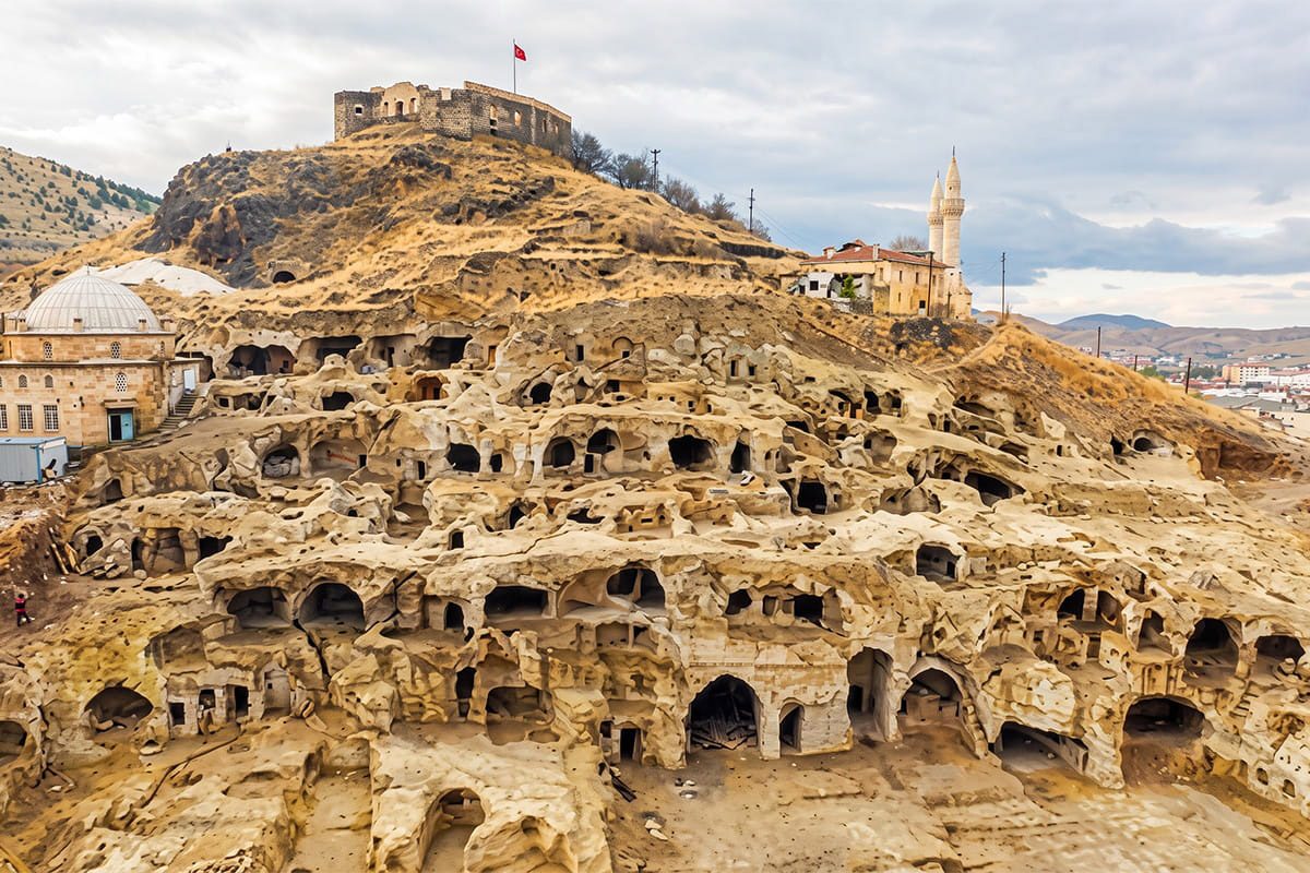 Derinkuyu Underground City entrance